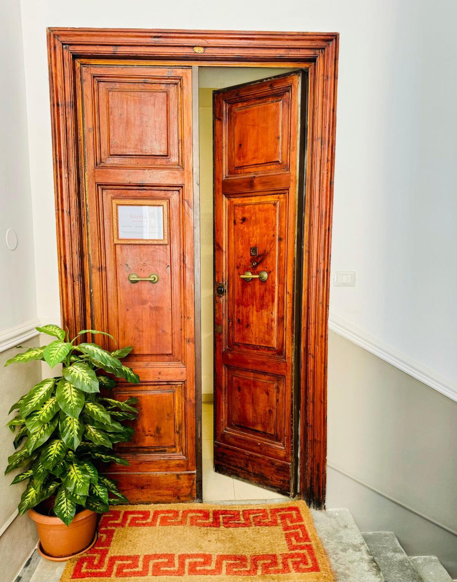 Interno 5 B&B Рим Экстерьер фото