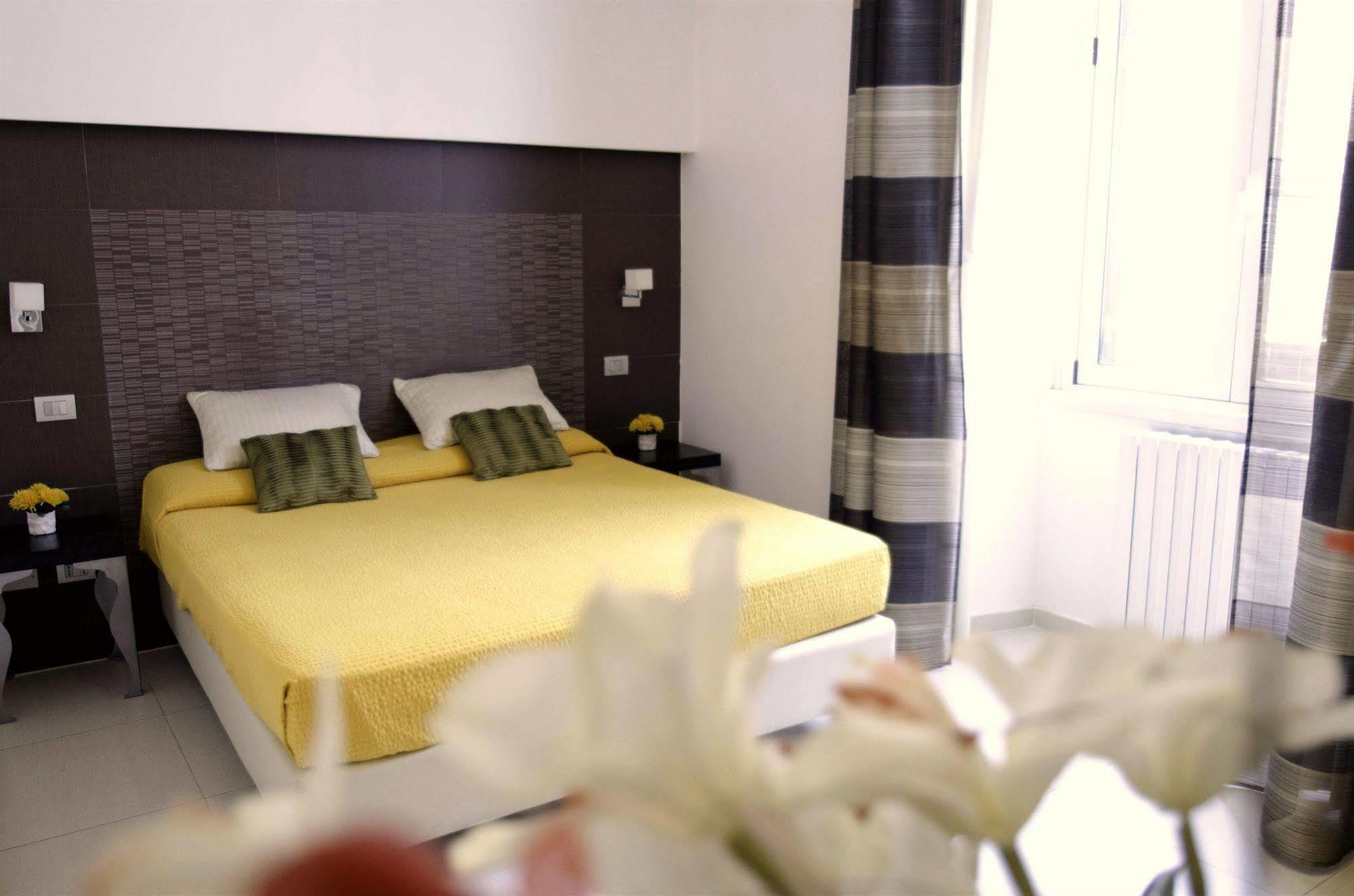 Interno 5 B&B Рим Экстерьер фото